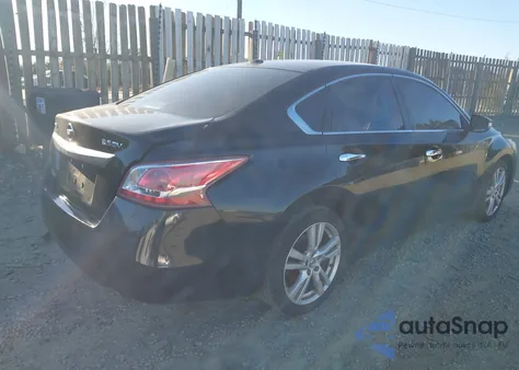 2013 Nissan Altima 3.5 Sv z USA, uszkodzony, nr VIN 1N4BL3APXDC111856